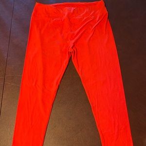 Lularoe Solid Red Leggings
